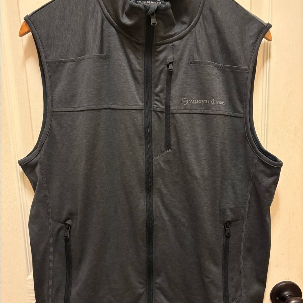 Vineyard Vines On-The-Go Shep Men's Gray Vest Sz M NWOT!